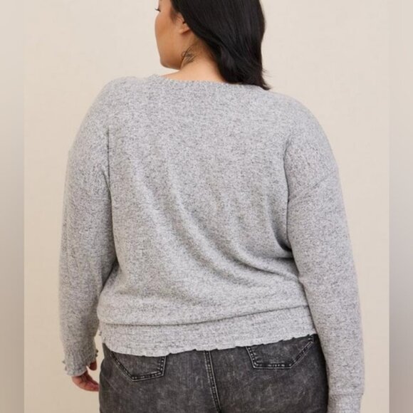 Torrid Size 3 Relaxed Super Soft Plush Drop Shoulder Smocked Bottom Sweatshirt - Picture 2 of 6